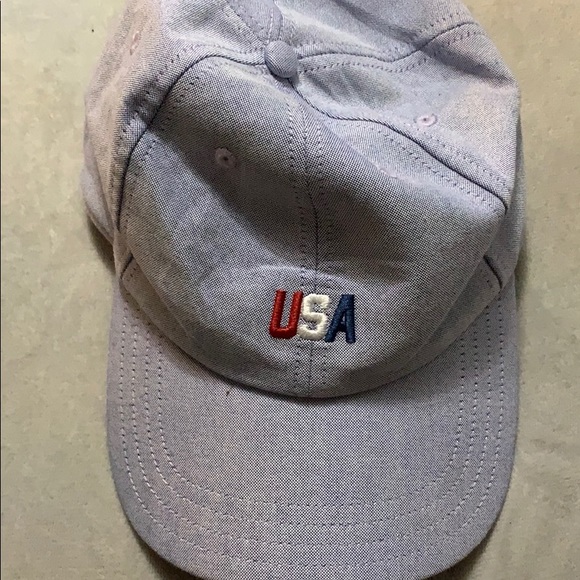 hat - Picture 1 of 2